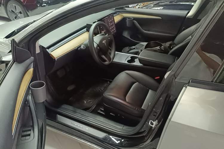 Used Tesla Model 3 2022 Rear-Wheel-Drive Version Driver Seat