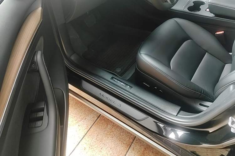 Used Tesla Model 3 2022 Rear-Wheel-Drive Version Driver Seat