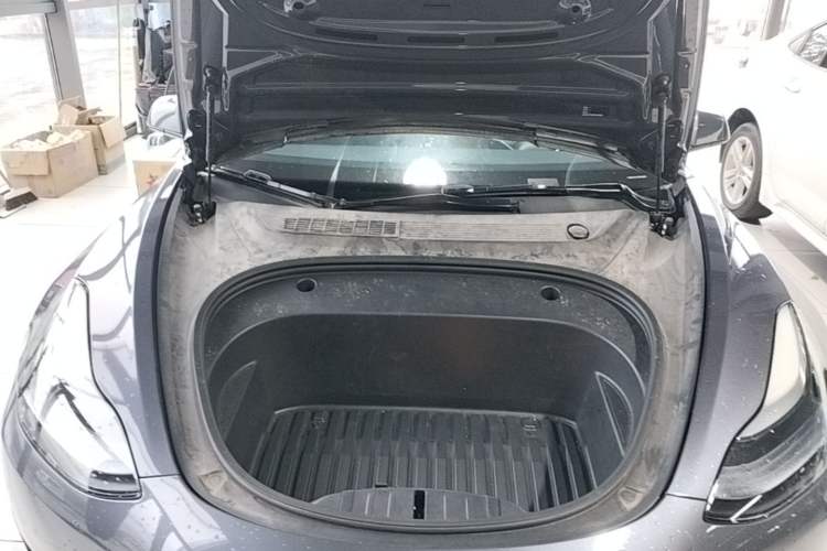 Used Tesla Model 3 2022 Rear-Wheel-Drive Version Engine Bay