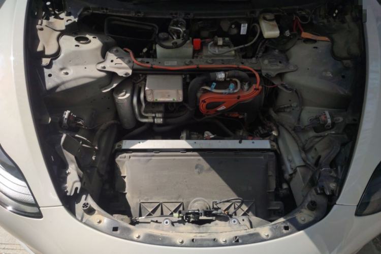 Used Tesla Model 3 2022 Rear-Wheel-Drive Version Engine Bay