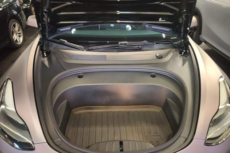 Used Tesla Model 3 2022 Rear-Wheel-Drive Version Engine Bay