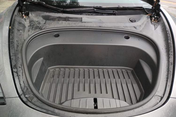 Used Tesla Model 3 2022 Performance High-Performance All-Wheel-Drive Version Engine Bay