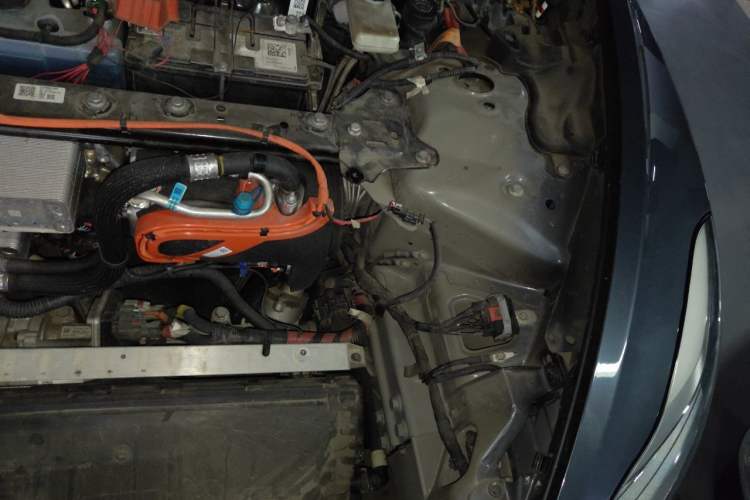 Used Tesla Model 3 2022 Rear-Wheel-Drive Version Engine Bay Left