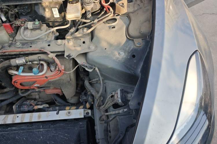 Used Tesla Model 3 2022 Performance High-Performance All-Wheel-Drive Version Engine Bay Left