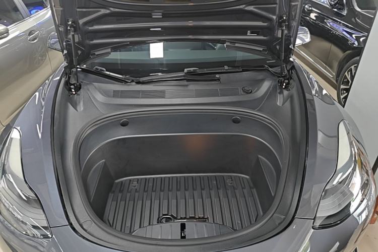 Used Tesla Model 3 2022 Rear-Wheel-Drive Version Engine Bay