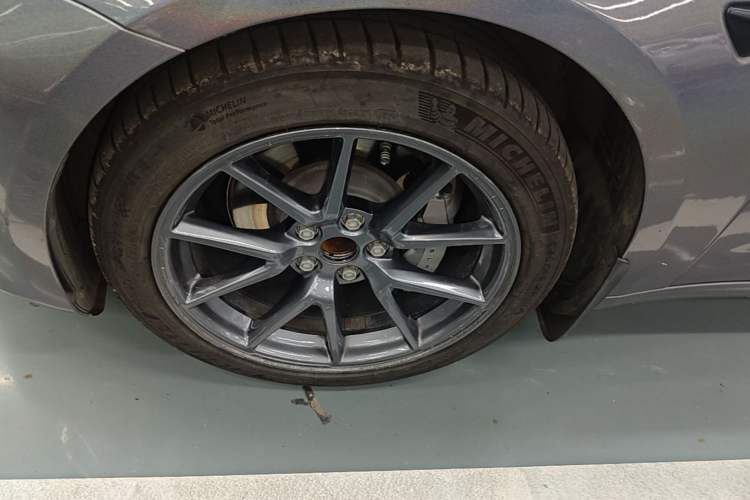 Used Tesla Model 3 2022 Rear-Wheel-Drive Version Exterior 1