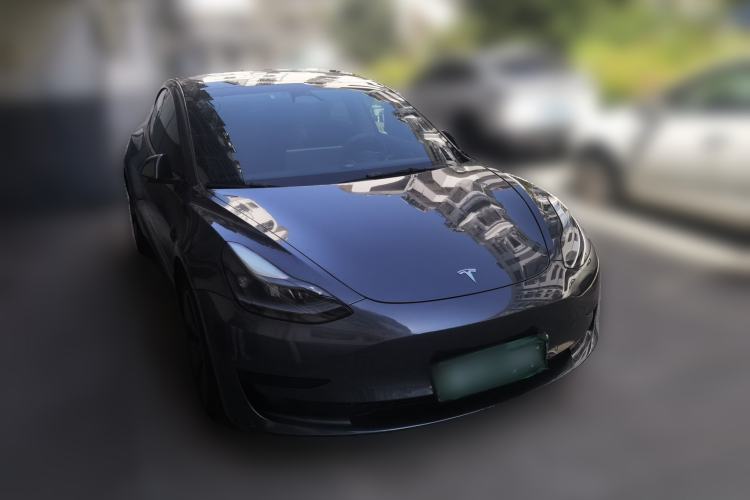 Used Tesla Model 3 2022 Rear-Wheel-Drive Version Front Right 45 Deg