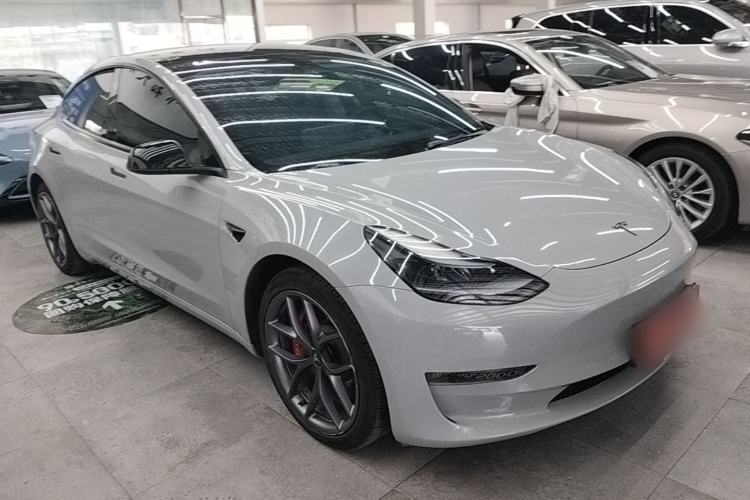Used Tesla Model 3 2022 Performance High-Performance All-Wheel-Drive Version Front Right 45 Deg