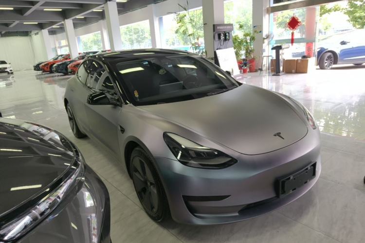Used Tesla Model 3 2022 Rear-Wheel-Drive Version Front Right 45 Deg