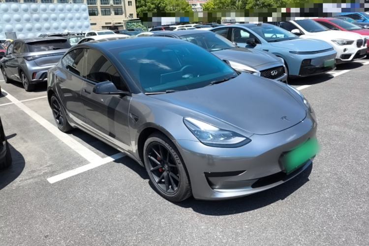 Used Tesla Model 3 2022 Rear-Wheel-Drive Version Front Right 45 Deg