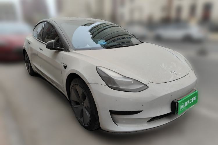 Used Tesla Model 3 2022 Rear-Wheel-Drive Version Front Right 45 Deg
