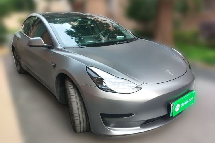 Used Tesla Model 3 2022 Rear-Wheel-Drive Version Front Right 45 Deg