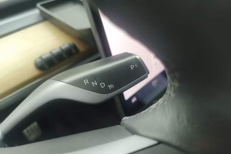 Used Tesla Model 3 2022 Performance High-Performance All-Wheel-Drive Version Gear Lever