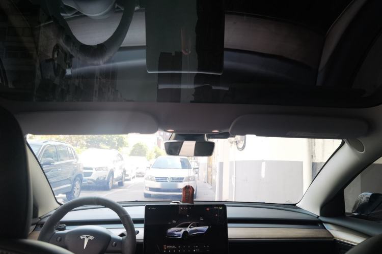 Used Tesla Model 3 2022 Rear-Wheel-Drive Version Headliner