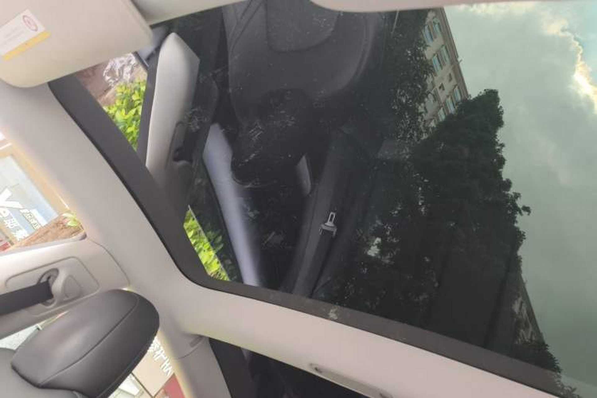 Used Tesla Model 3 2022 Rear-Wheel-Drive Version Headliner