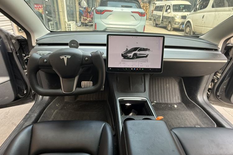 Used Tesla Model 3 2022 Performance High-Performance All-Wheel-Drive Version Interior 1