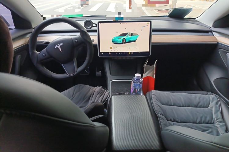 Used Tesla Model 3 2022 Rear-Wheel-Drive Version Interior 2