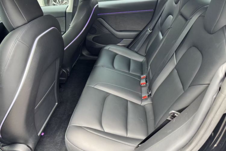 Used Tesla Model 3 2022 Rear-Wheel-Drive Version Interior 4
