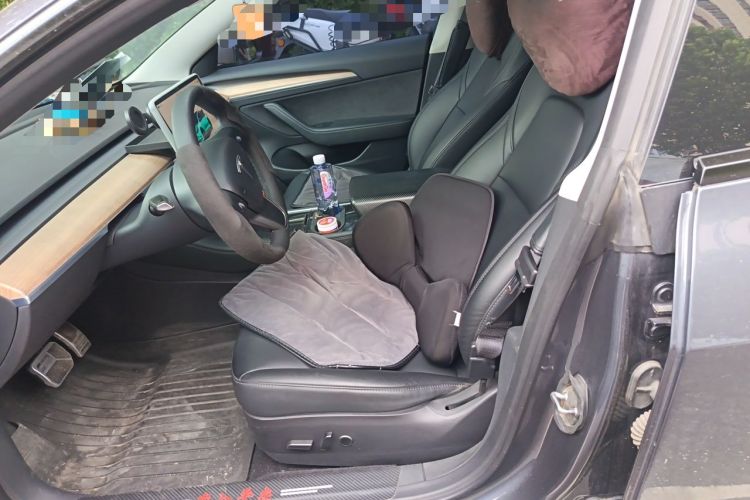 Used Tesla Model 3 2022 Rear-Wheel-Drive Version Left Front Seat