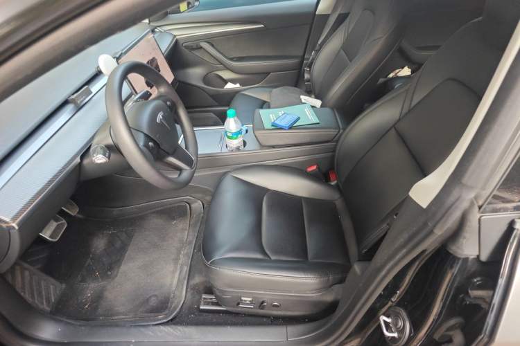 Used Tesla Model 3 2022 Rear-Wheel-Drive Version Left Front Seat