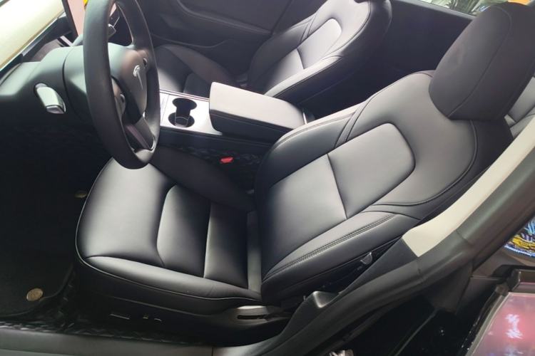 Used Tesla Model 3 2022 Rear-Wheel-Drive Version Left Front Seat