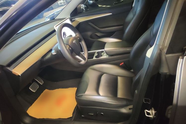 Used Tesla Model 3 2022 Rear-Wheel-Drive Version Left Front Seat