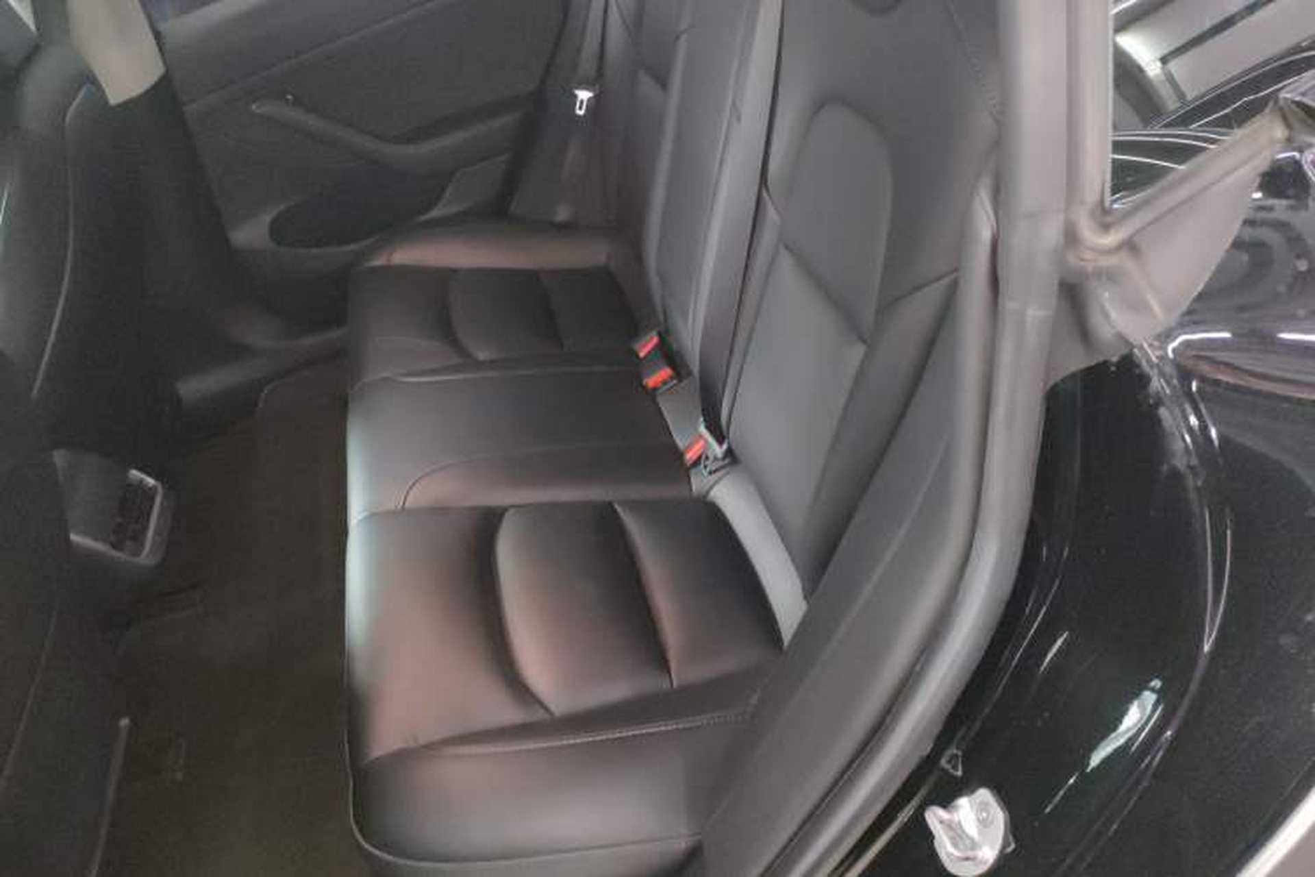 Used Tesla Model 3 2022 Rear-Wheel-Drive Version Left Rear Seat