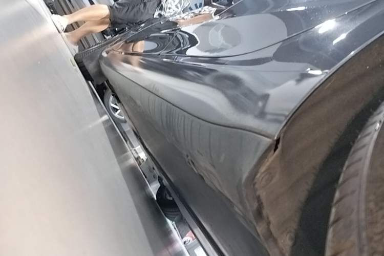 Used Tesla Model 3 2022 Rear-Wheel-Drive Version Left Side Sill