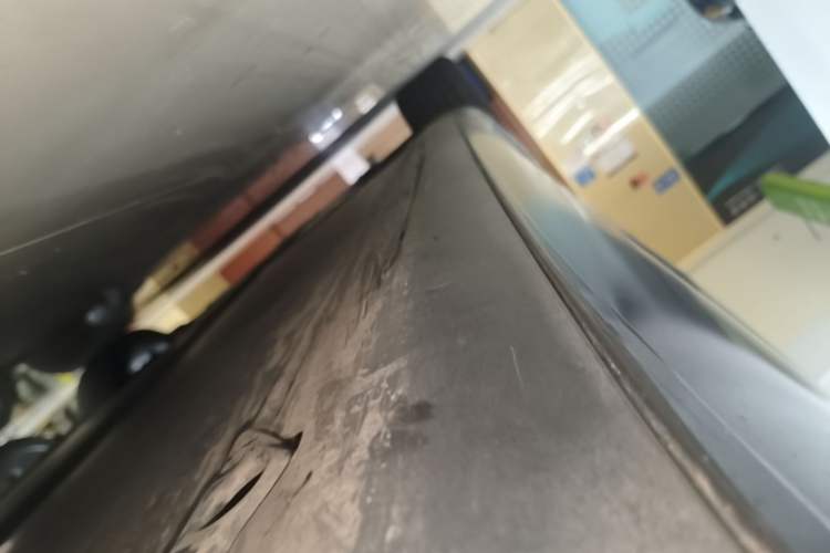 Used Tesla Model 3 2022 Performance High-Performance All-Wheel-Drive Version Left Side Sill
