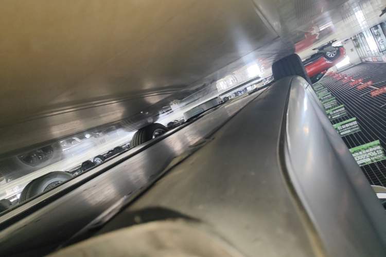 Used Tesla Model 3 2022 Rear-Wheel-Drive Version Left Side Sill
