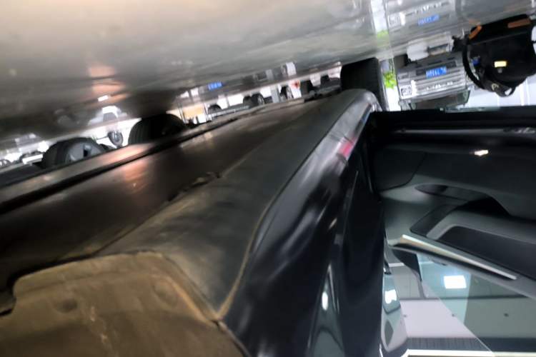 Used Tesla Model 3 2022 Rear-Wheel-Drive Version Left Side Sill