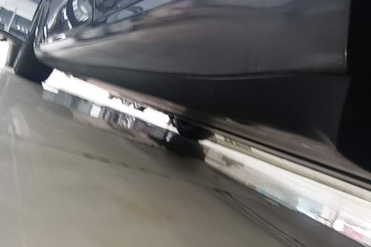 Used Tesla Model 3 2022 Rear-Wheel-Drive Version Left Side Sill