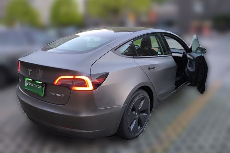 Used Tesla Model 3 2022 Rear-Wheel-Drive Version Rear Right 45 Deg