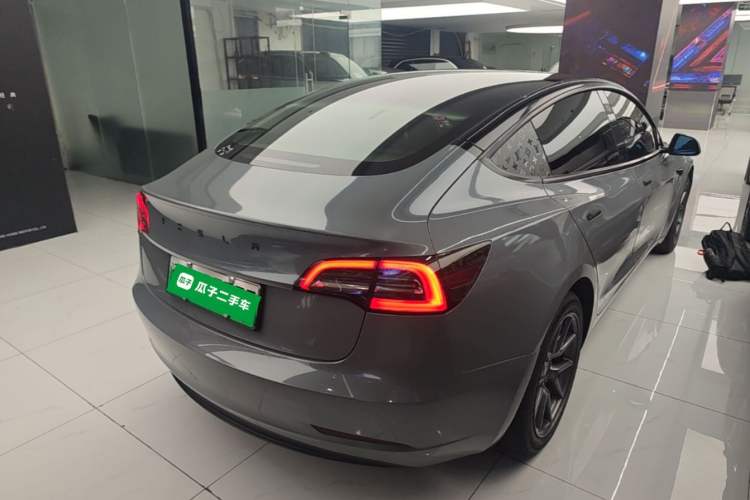 Used Tesla Model 3 2022 Rear-Wheel-Drive Version Rear Right 45 Deg