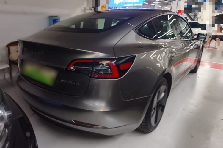 Used Tesla Model 3 2022 Rear-Wheel-Drive Version Rear Right 45 Deg