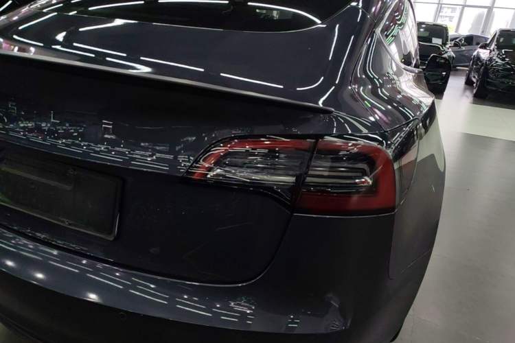 Used Tesla Model 3 2022 Rear-Wheel-Drive Version Right Rear Taillight