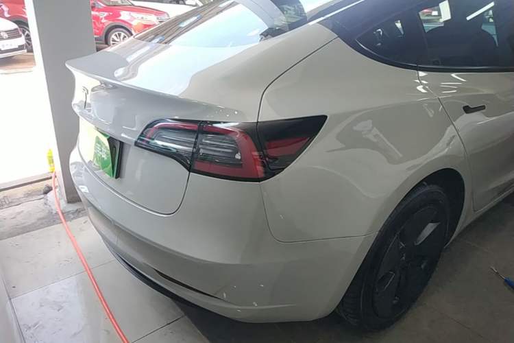 Used Tesla Model 3 2022 Rear-Wheel-Drive Version Right Rear Taillight