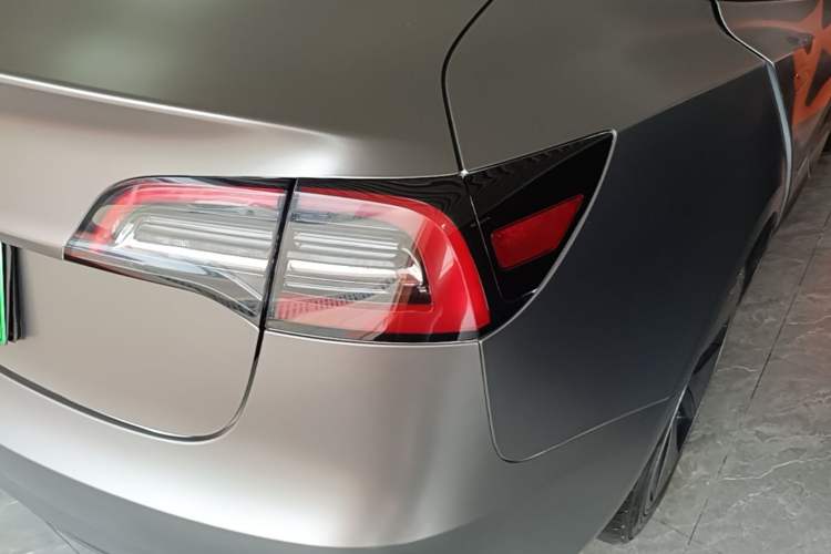 Used Tesla Model 3 2022 Rear-Wheel-Drive Version Right Rear Taillight