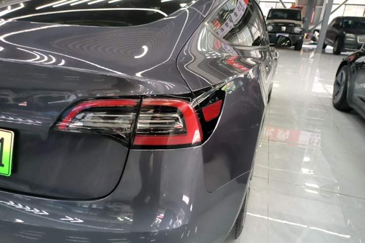 Used Tesla Model 3 2022 Rear-Wheel-Drive Version Right Rear Taillight