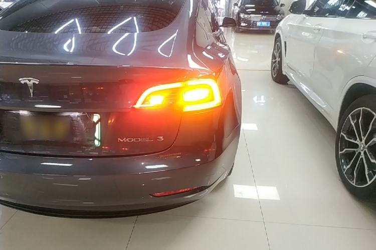 Used Tesla Model 3 2022 Rear-Wheel-Drive Version Right Rear Taillight