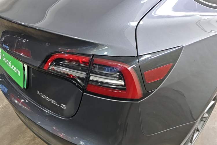 Used Tesla Model 3 2022 Rear-Wheel-Drive Version Right Rear Taillight