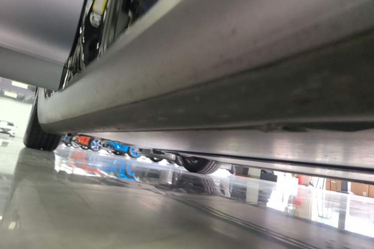 Used Tesla Model 3 2022 Rear-Wheel-Drive Version Right Side Sill