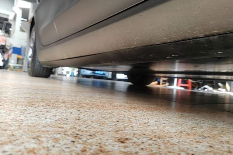 Used Tesla Model 3 2022 Rear-Wheel-Drive Version Right Side Sill