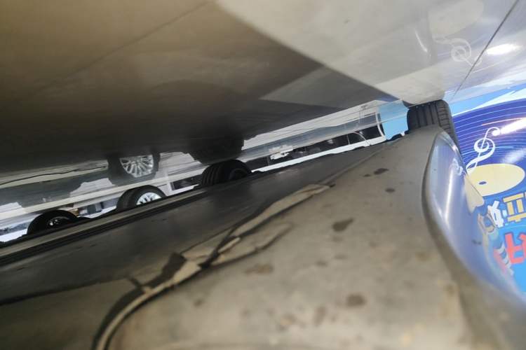 Used Tesla Model 3 2022 Rear-Wheel-Drive Version Right Side Sill