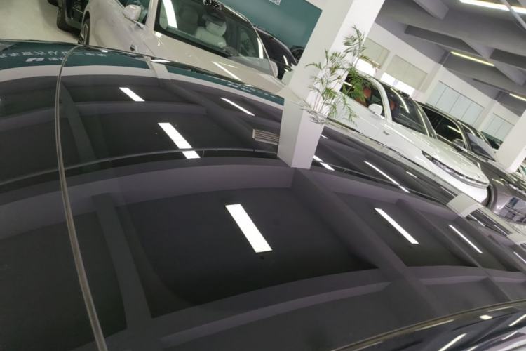 Used Tesla Model 3 2022 Rear-Wheel-Drive Version Roof