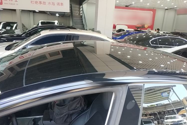 Used Tesla Model 3 2022 Rear-Wheel-Drive Version Roof