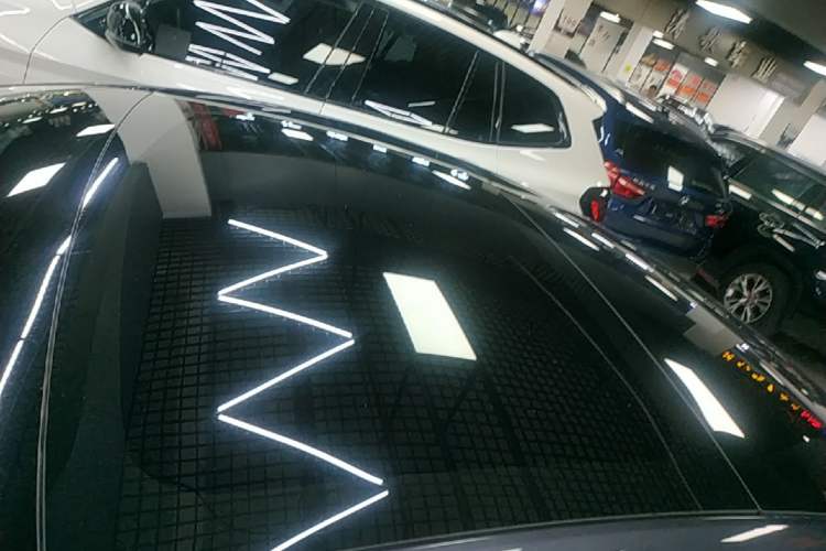 Used Tesla Model 3 2022 Rear-Wheel-Drive Version Roof