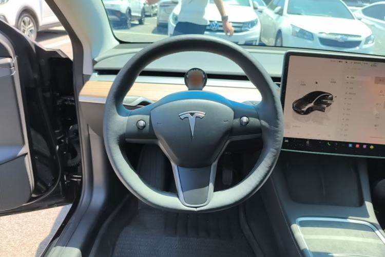 Used Tesla Model 3 2022 Rear-Wheel-Drive Version Steering Wheel