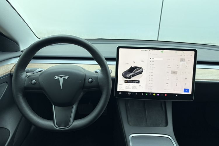Used Tesla Model 3 2022 Rear-Wheel-Drive Version Steering Wheel