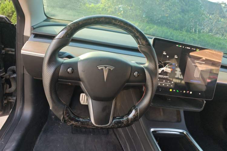Used Tesla Model 3 2022 Performance High-Performance All-Wheel-Drive Version Steering Wheel